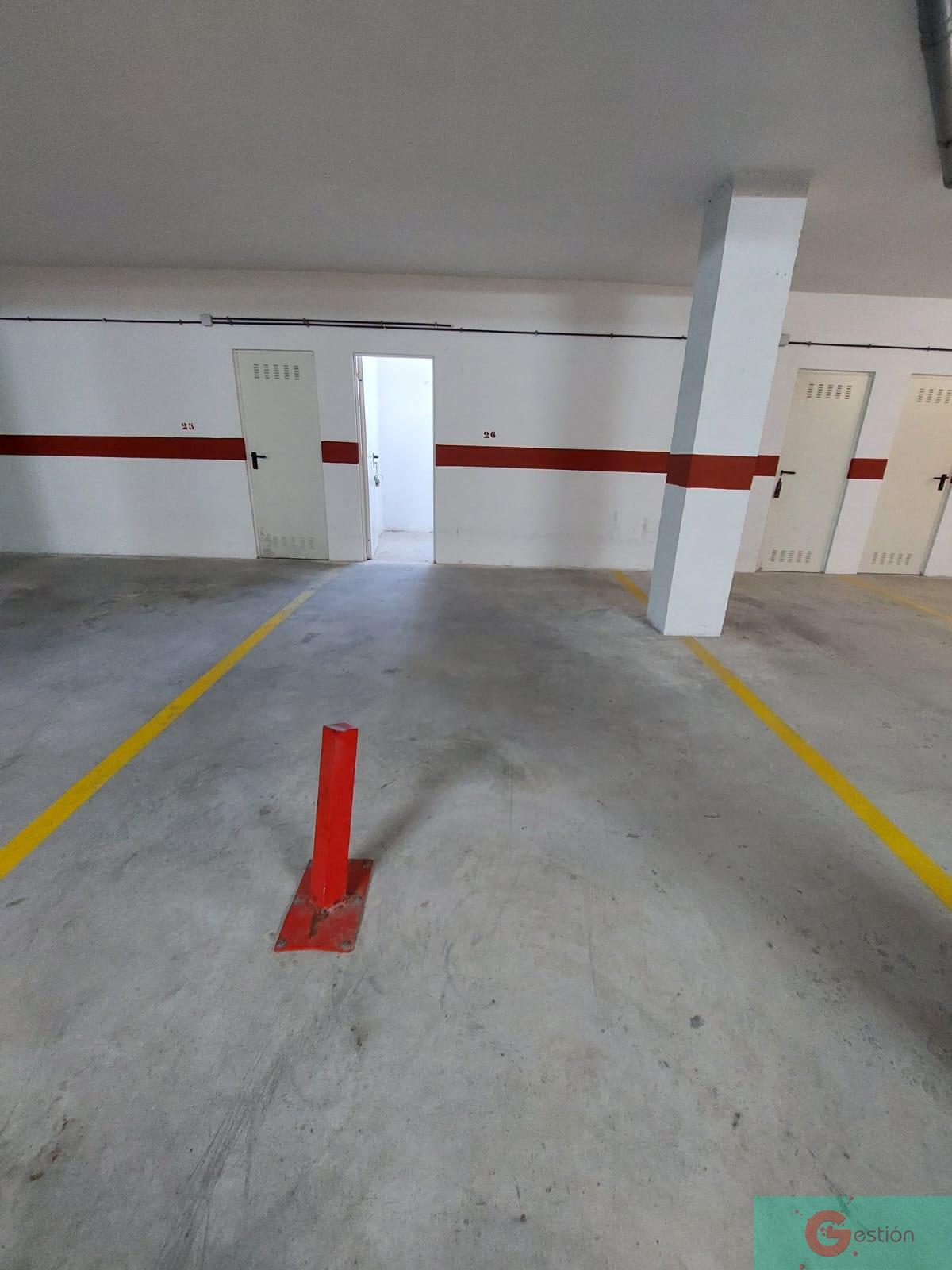 For sale of garage in Salobreña