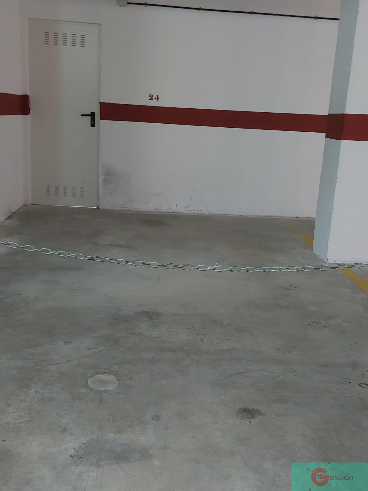 For sale of garage in Salobreña