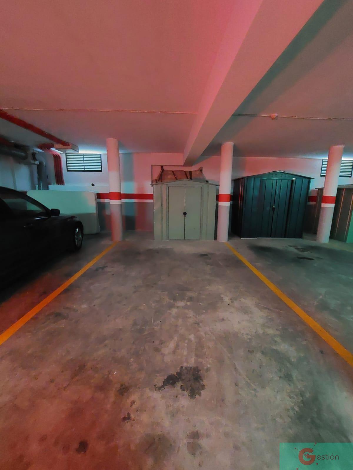 For sale of flat in Motril