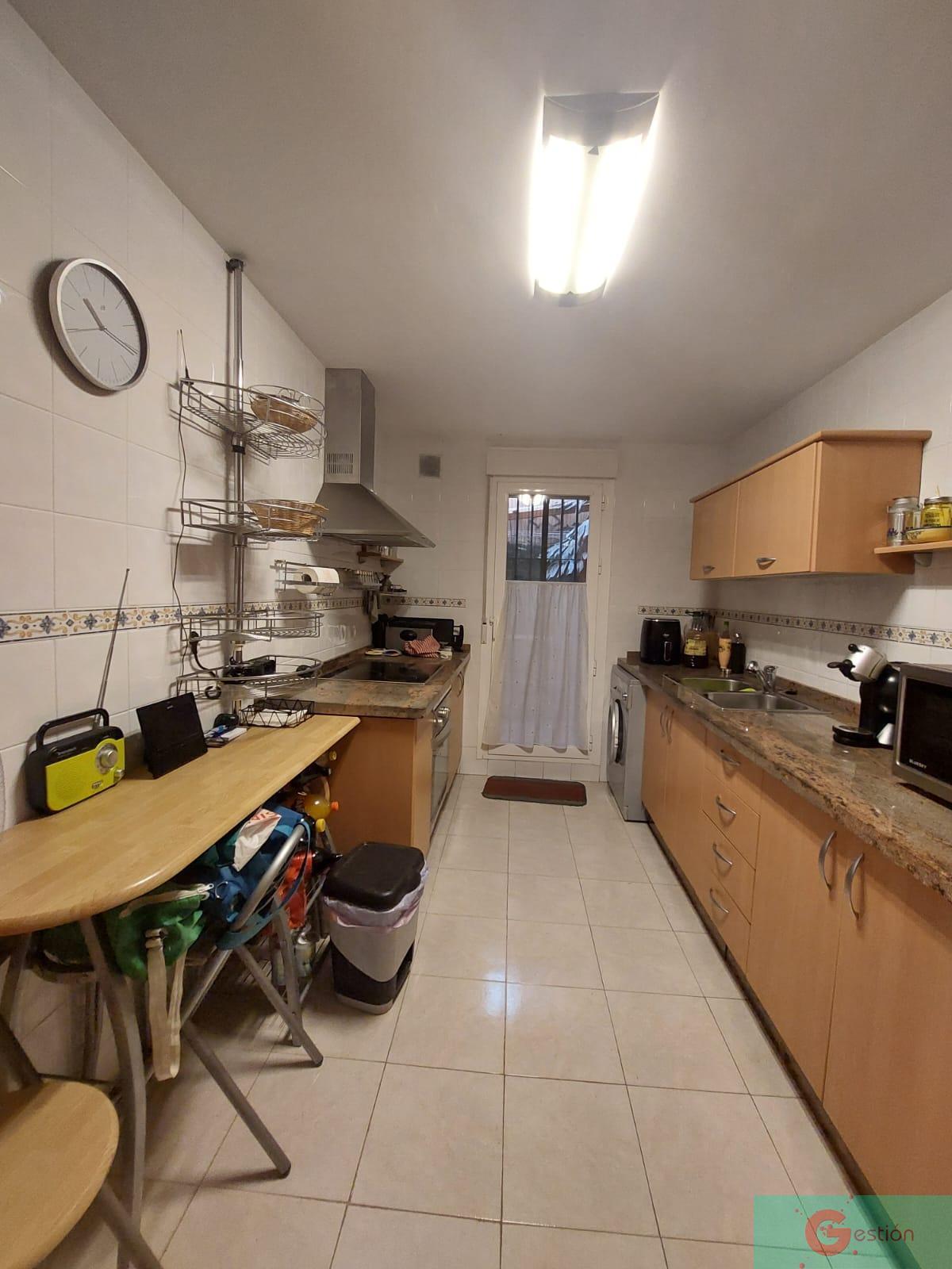 For sale of flat in Motril