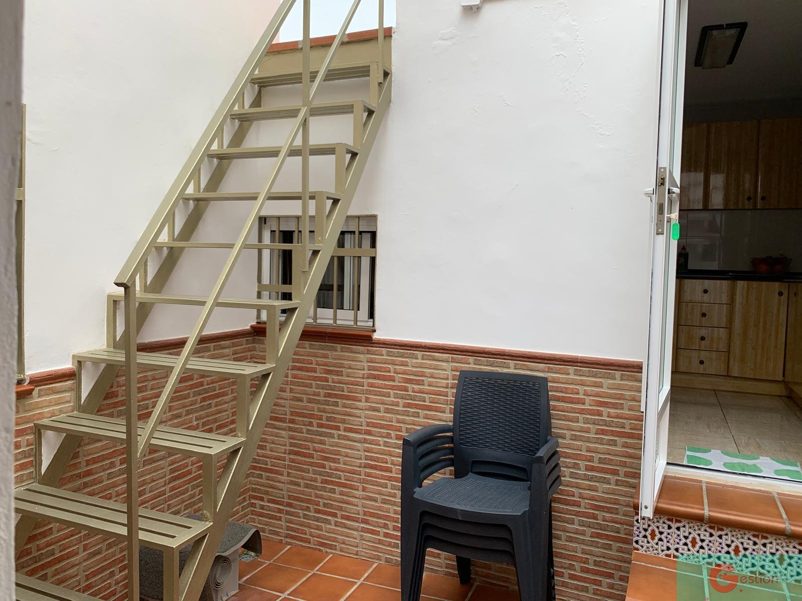 For sale of house in Salobreña