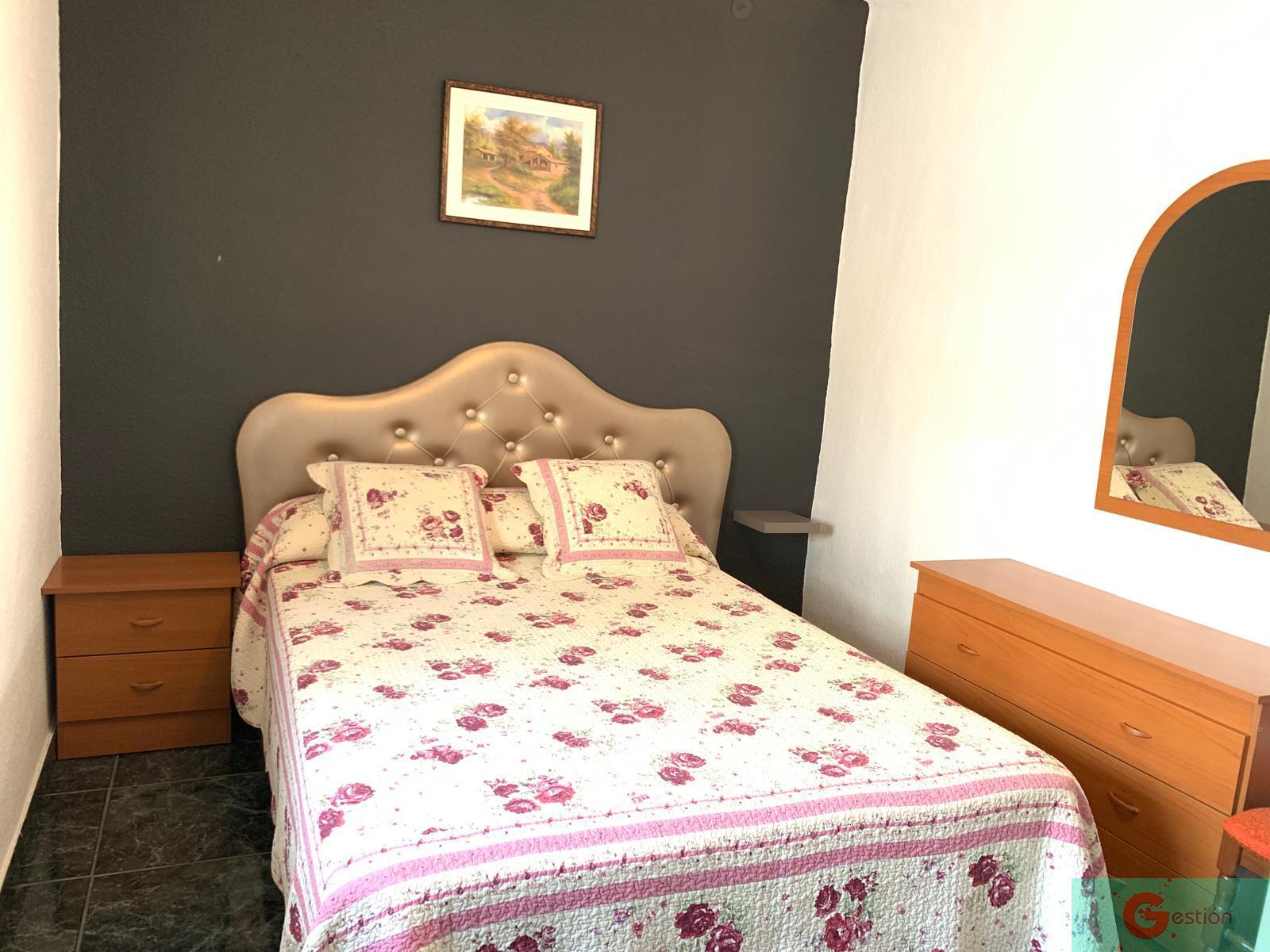 For sale of house in Salobreña