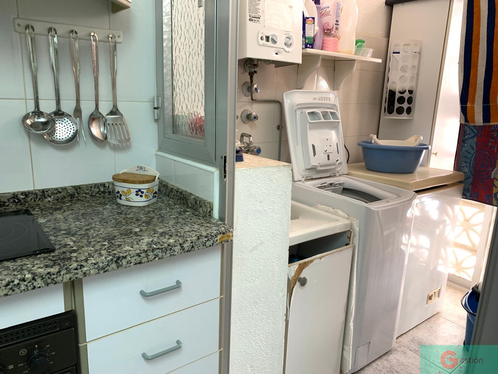 For sale of apartment in Almuñécar
