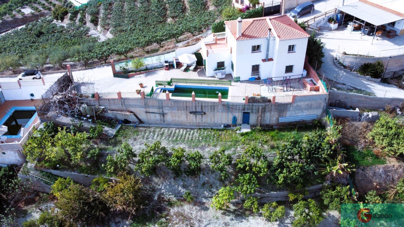 For sale of masia in Salobreña