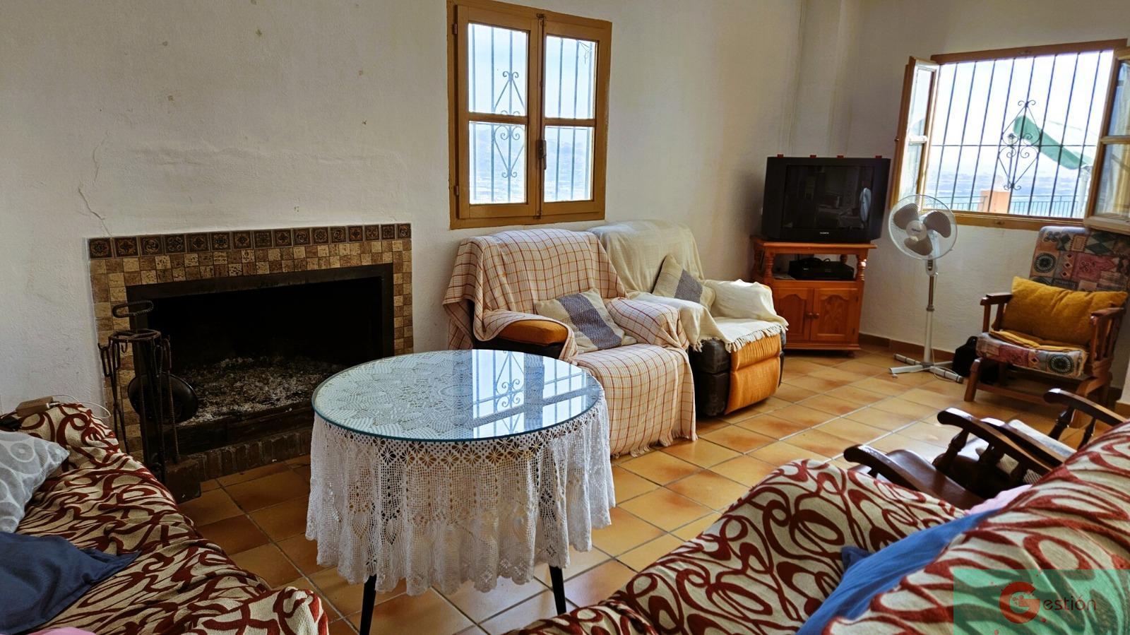 For sale of masia in Salobreña