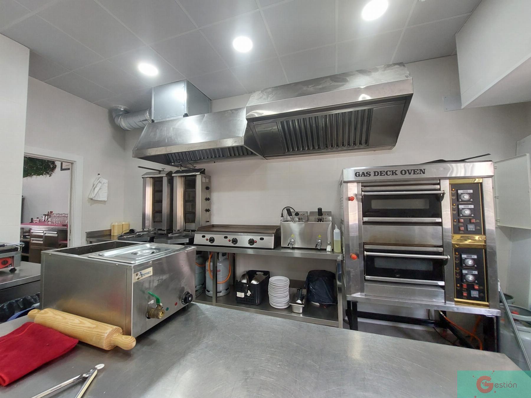 Venta de local comercial en Salobreña