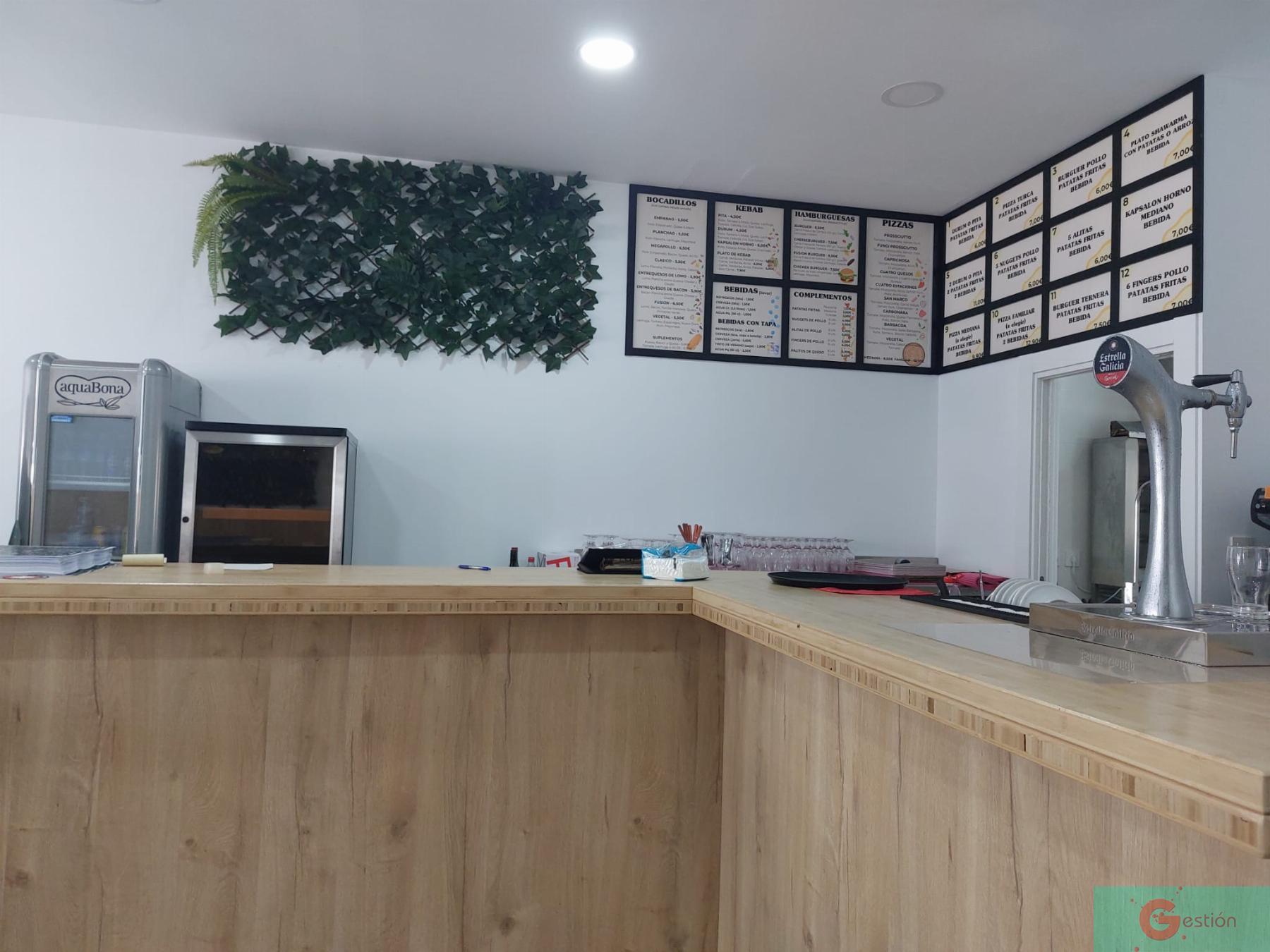 Venta de local comercial en Salobreña