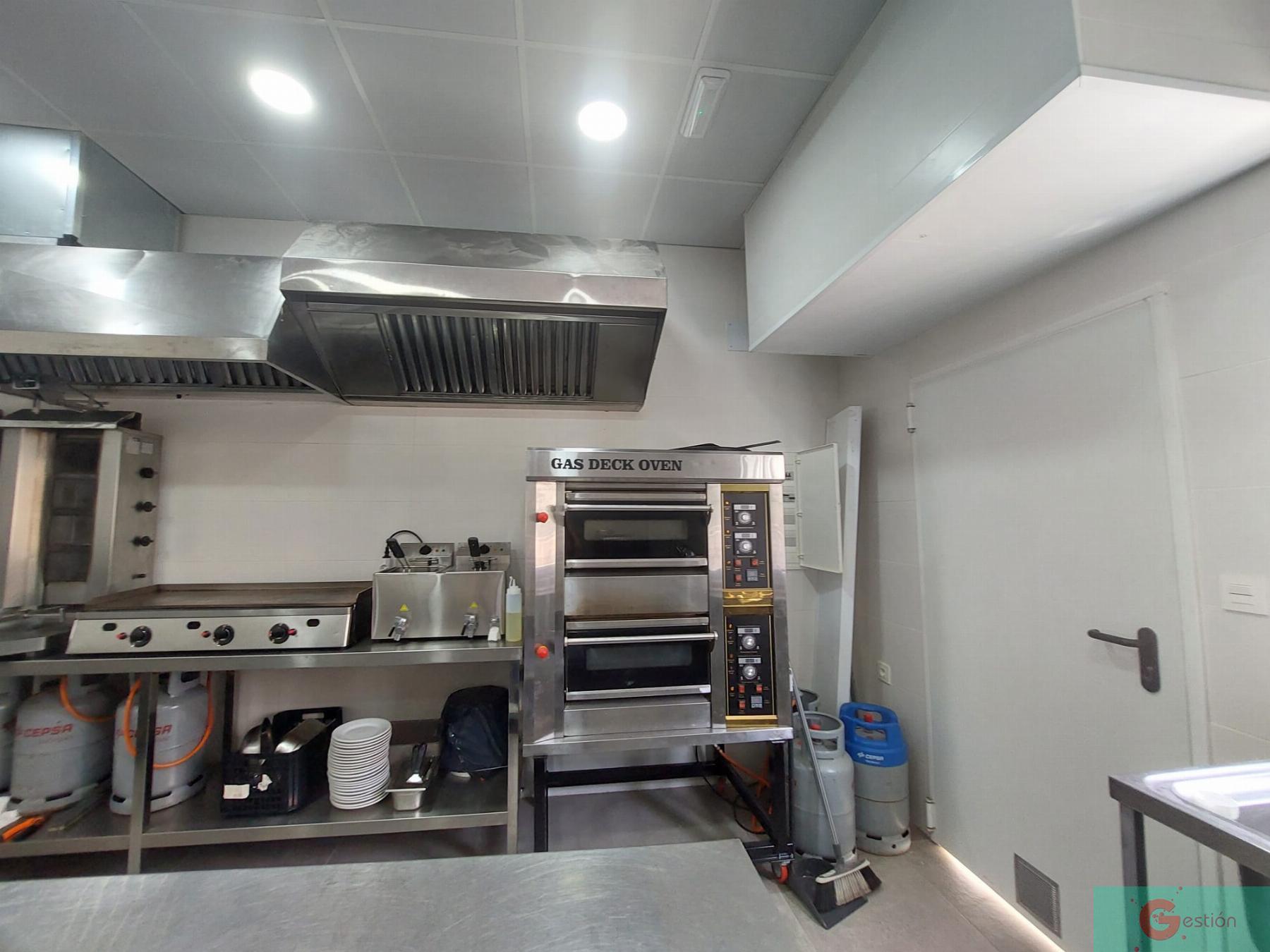 Venta de local comercial en Salobreña