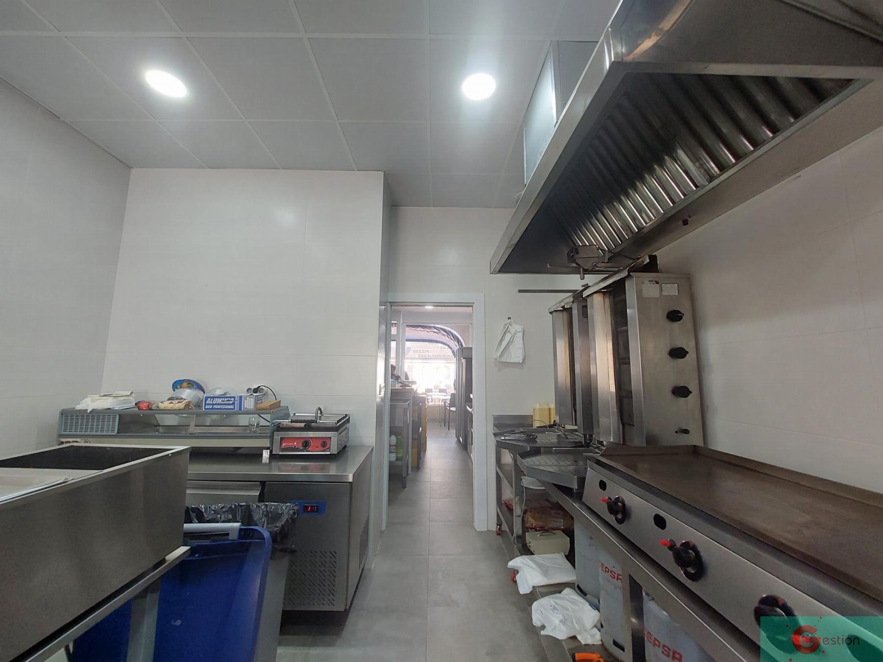 Venta de local comercial en Salobreña