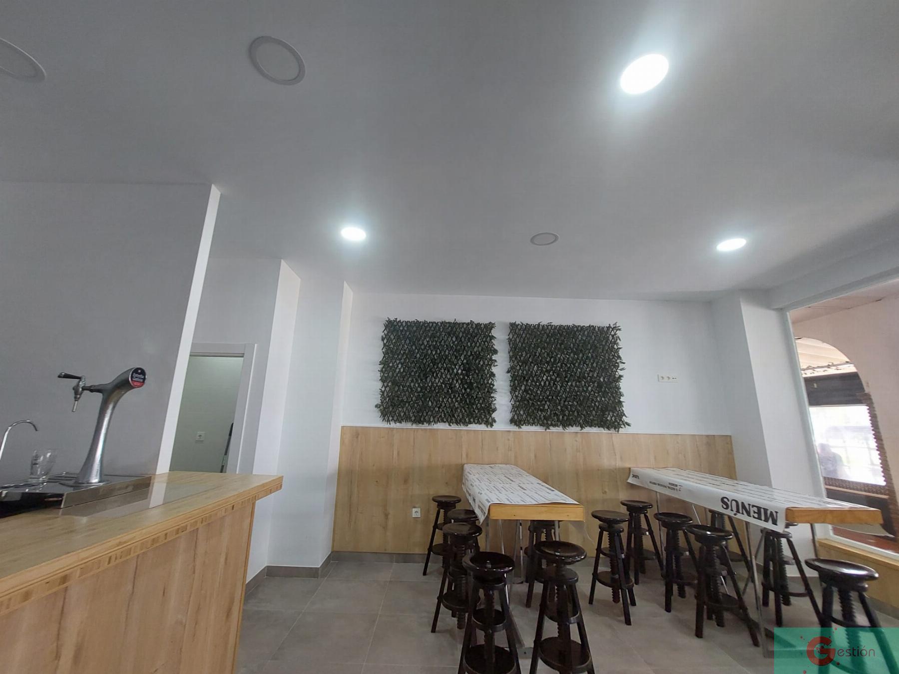 Venta de local comercial en Salobreña