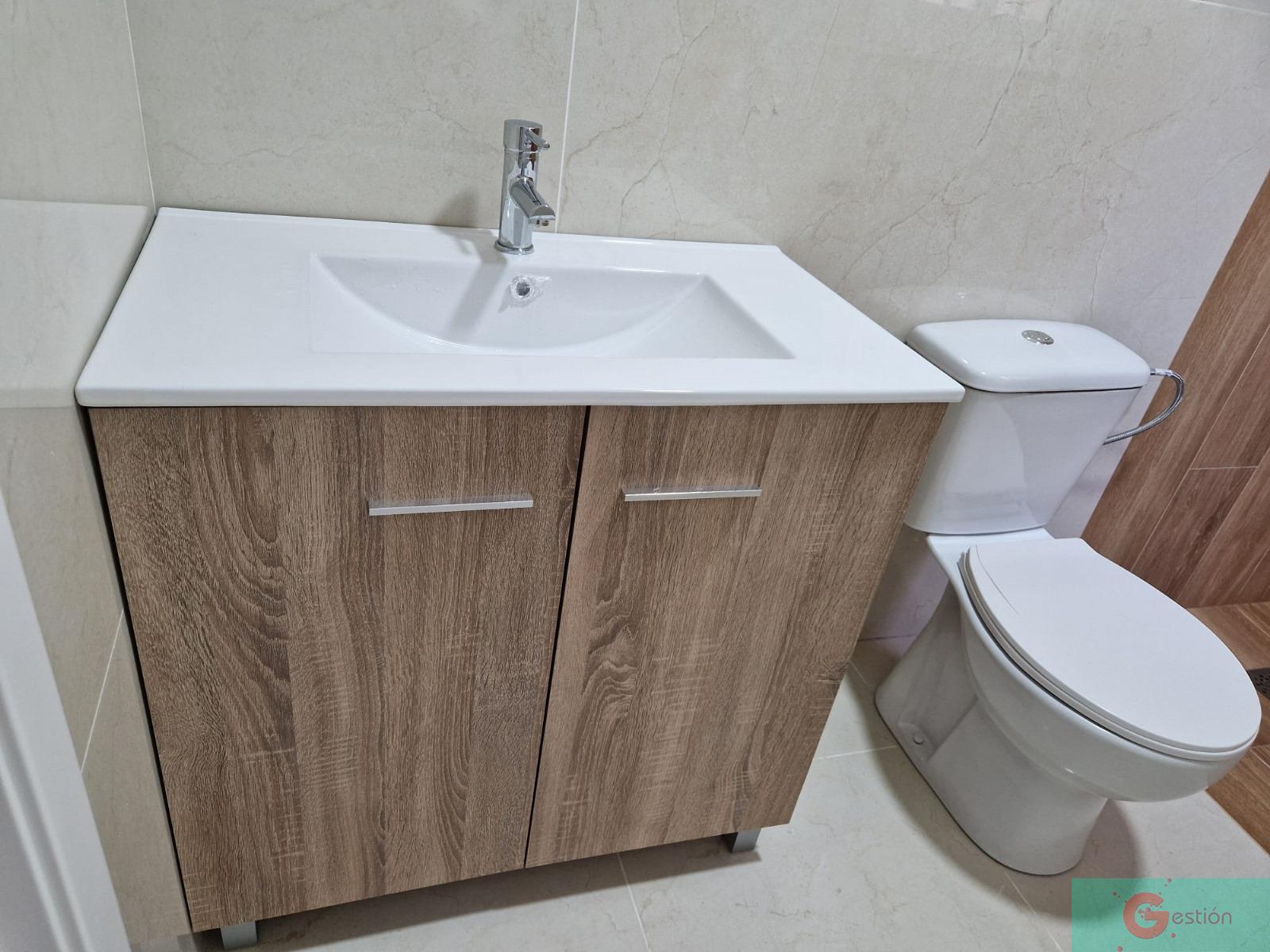 For sale of chalet in Salobreña