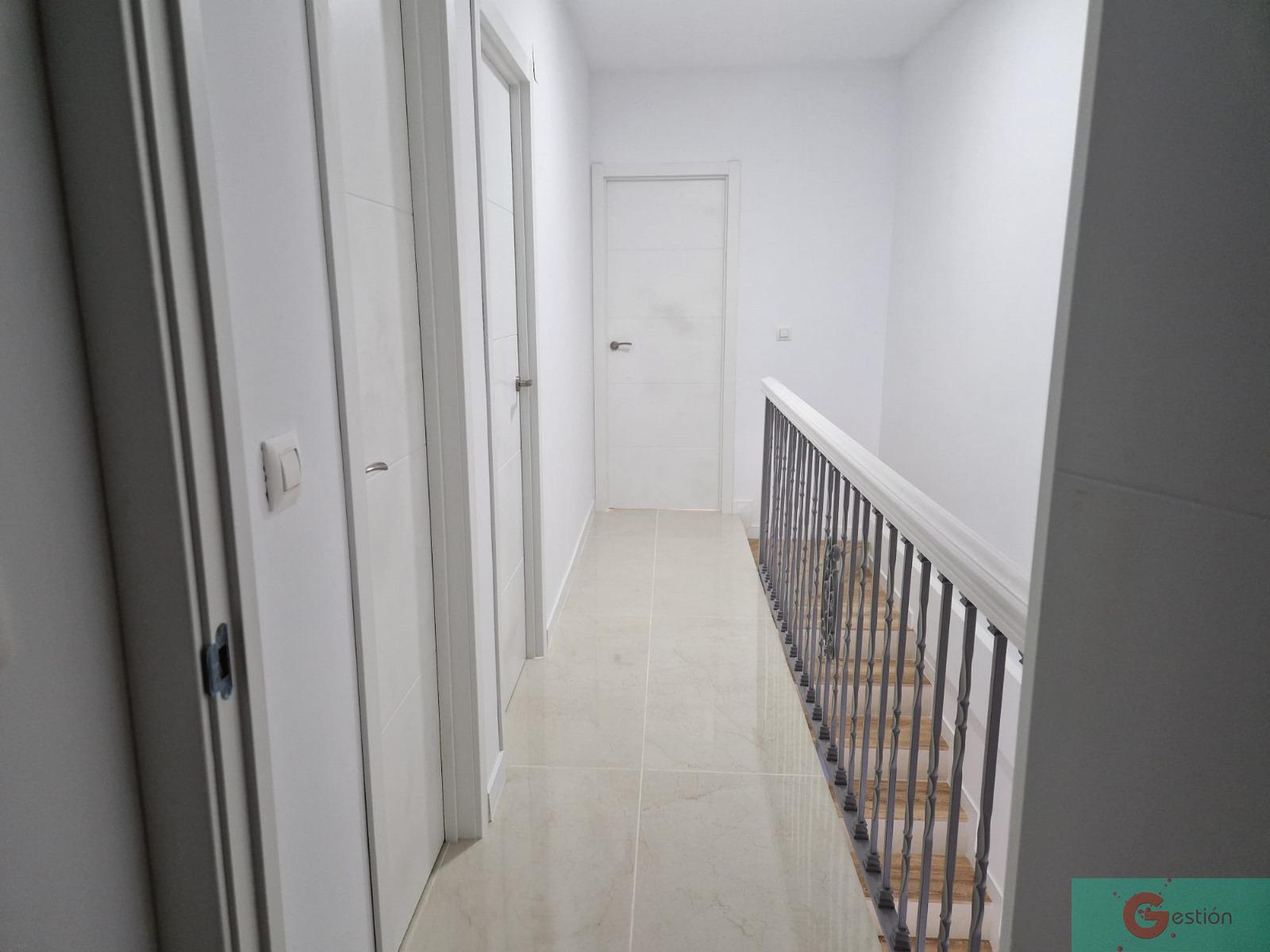 For sale of chalet in Salobreña