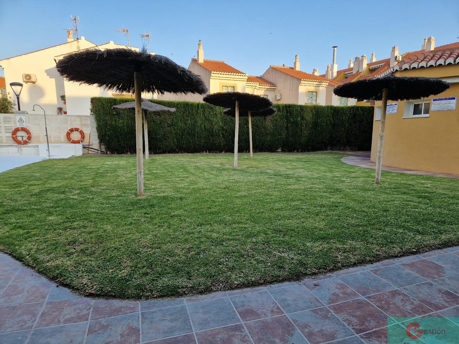 For sale of chalet in Salobreña