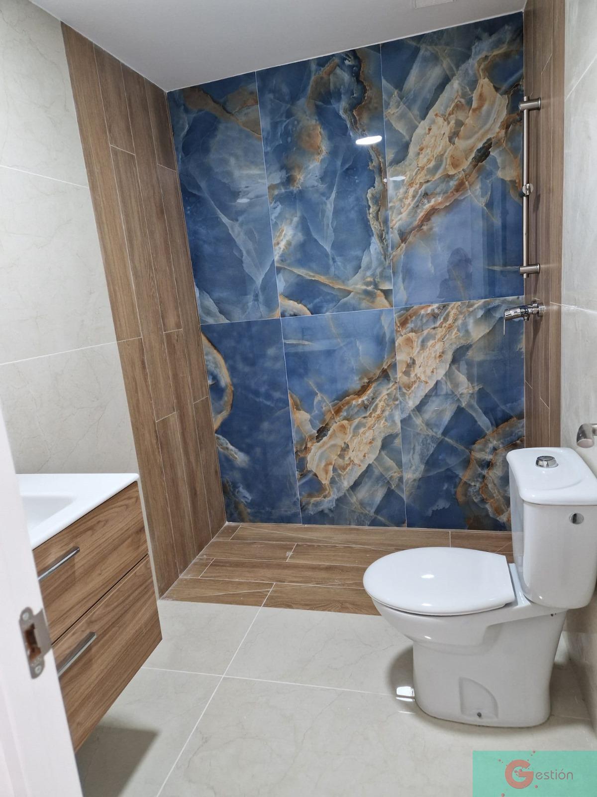 For sale of chalet in Salobreña