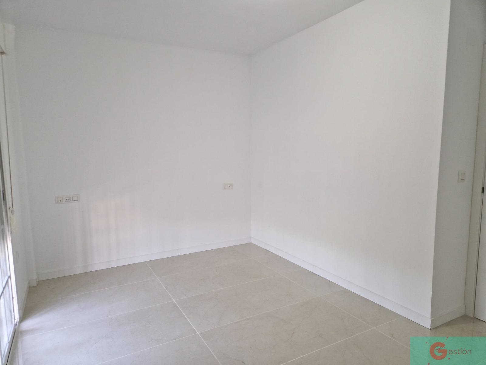 For sale of chalet in Salobreña