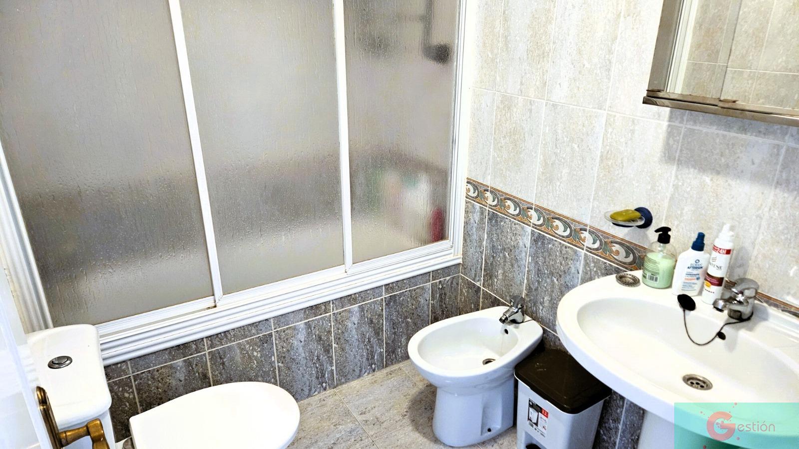 For sale of chalet in Salobreña