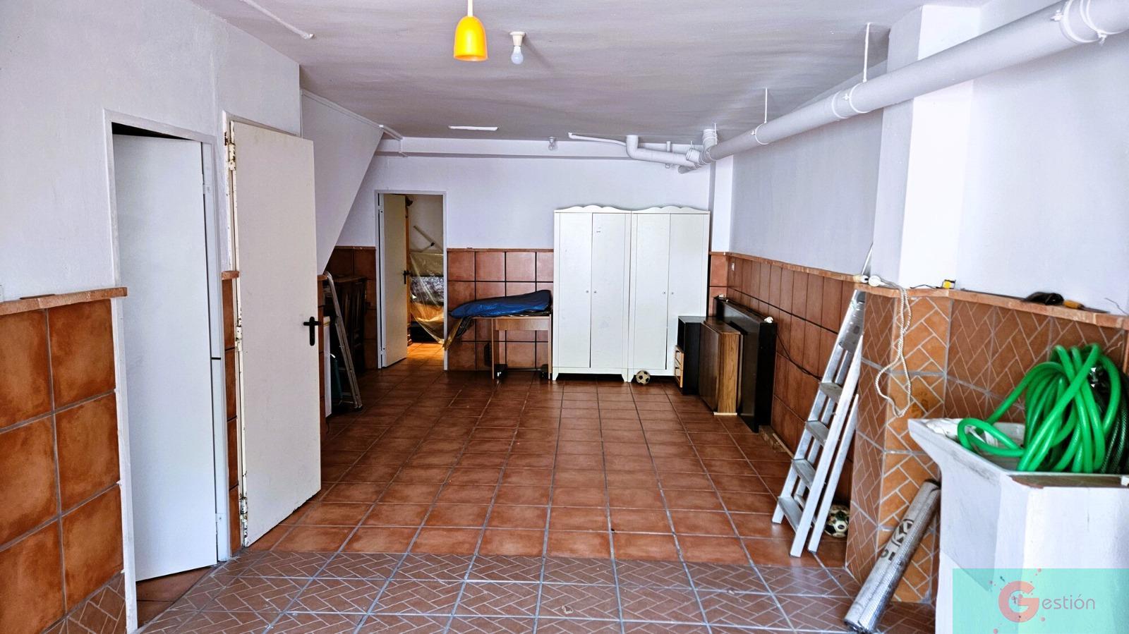 For sale of chalet in Salobreña