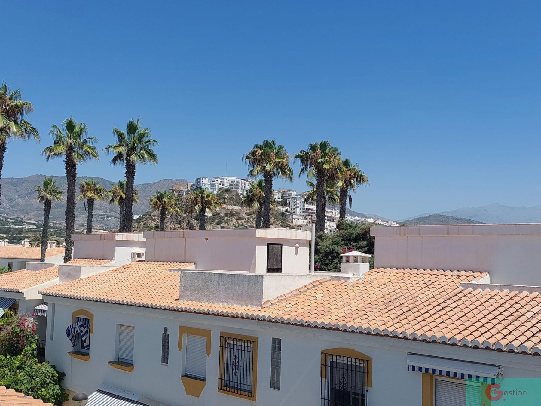 For rent of house in Salobreña