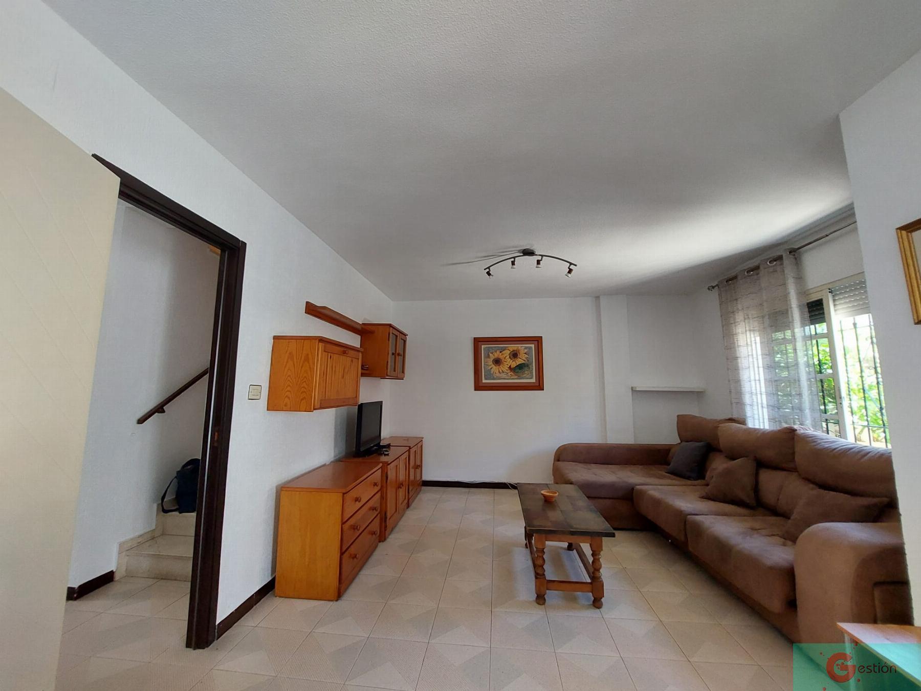 For rent of house in Salobreña