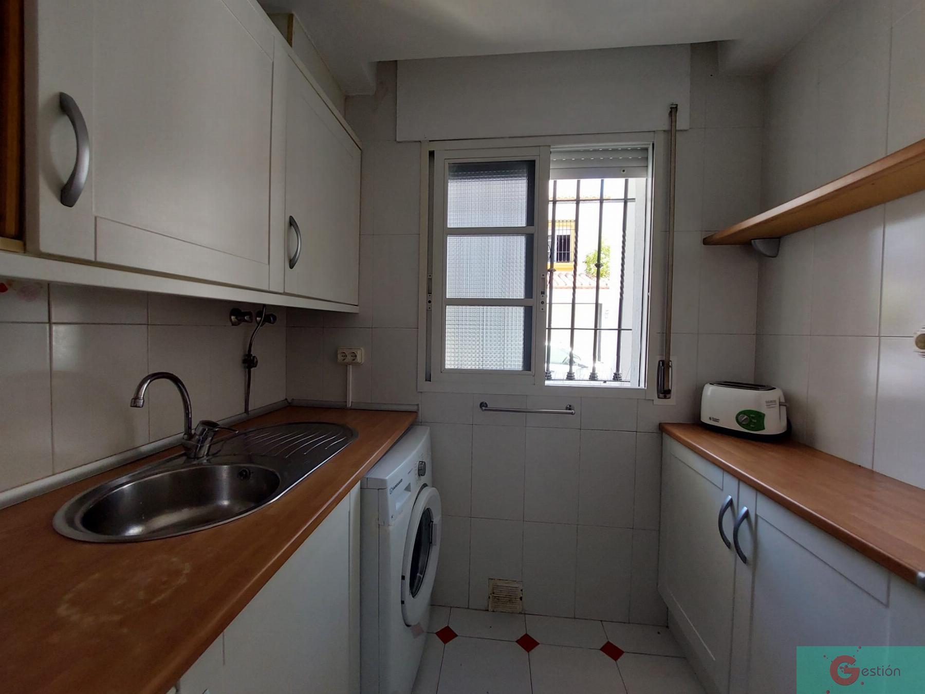 For rent of house in Salobreña