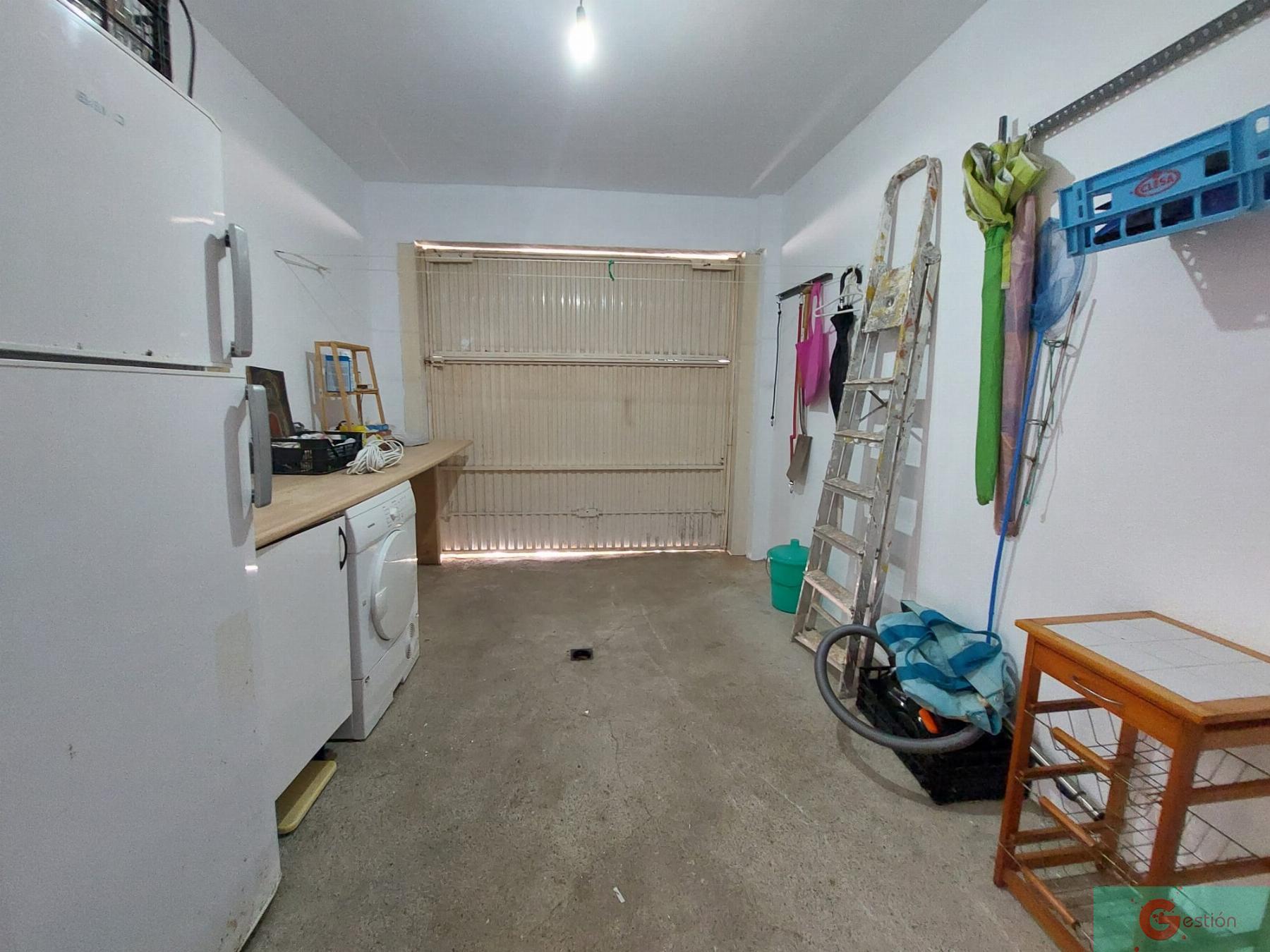 For rent of house in Salobreña