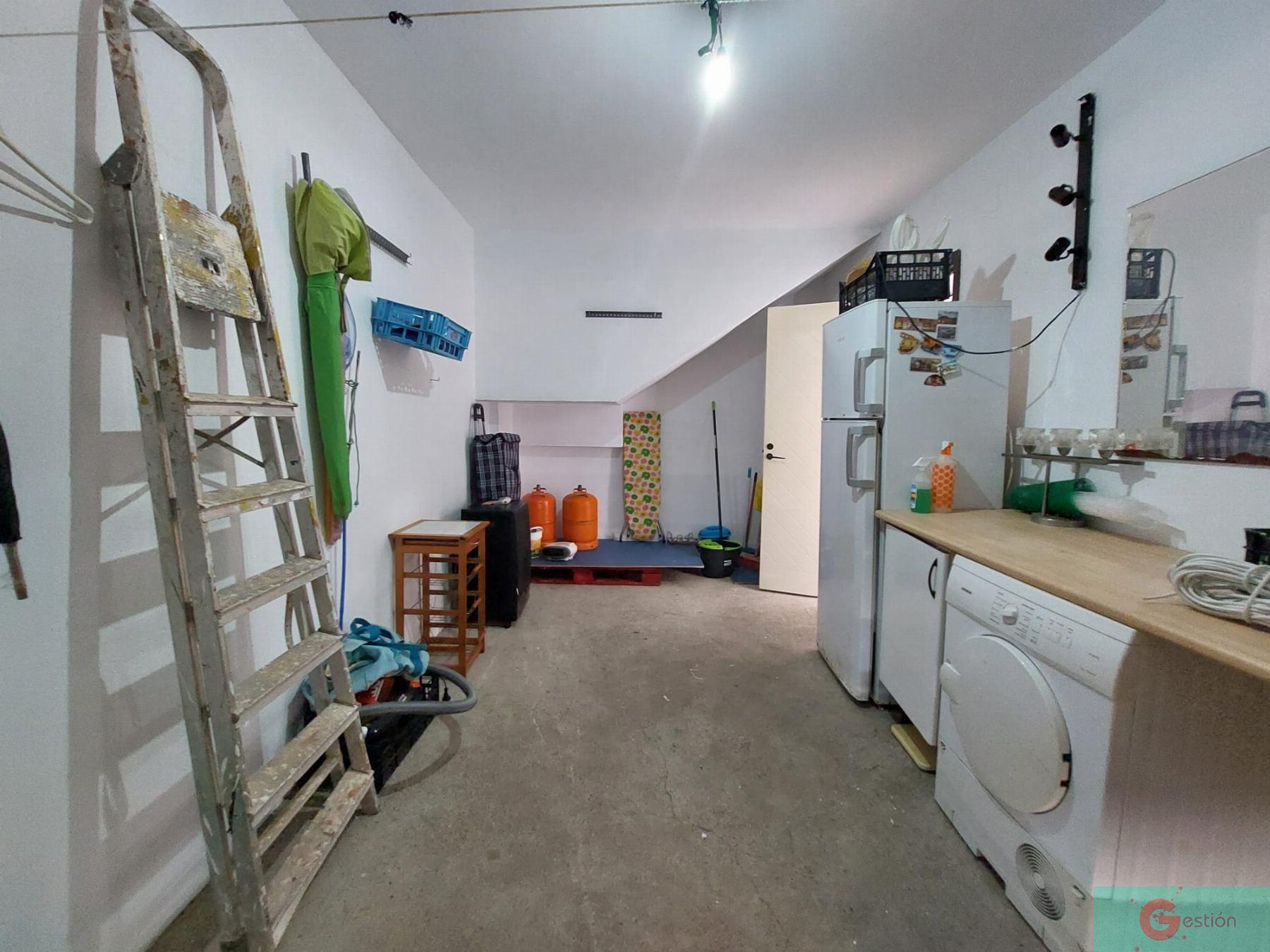 For rent of house in Salobreña