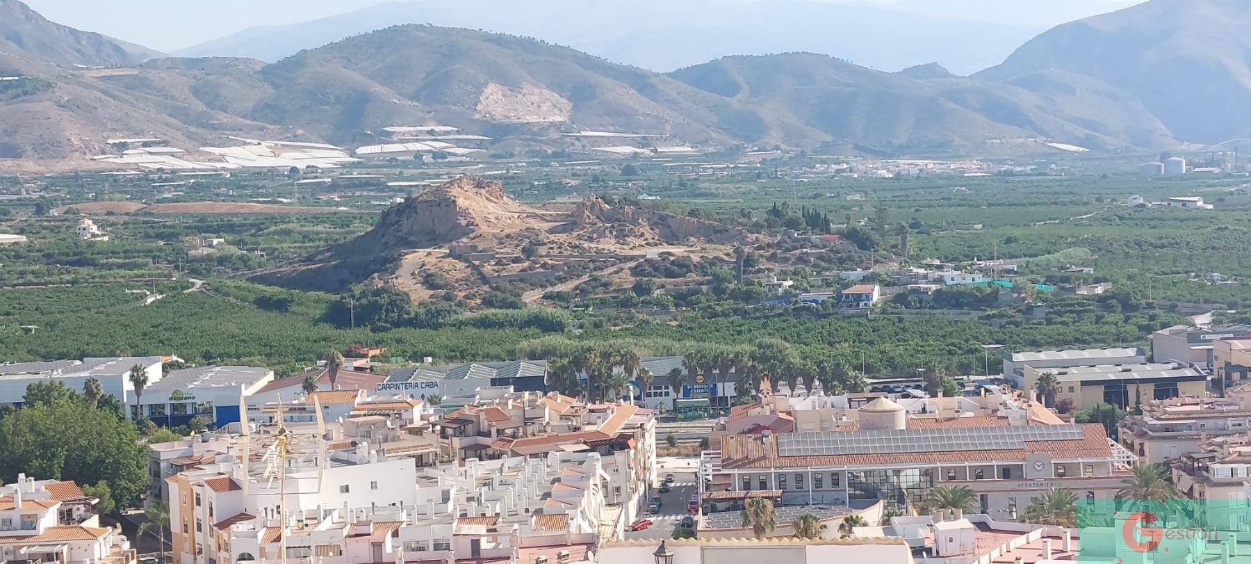 For sale of house in Salobreña