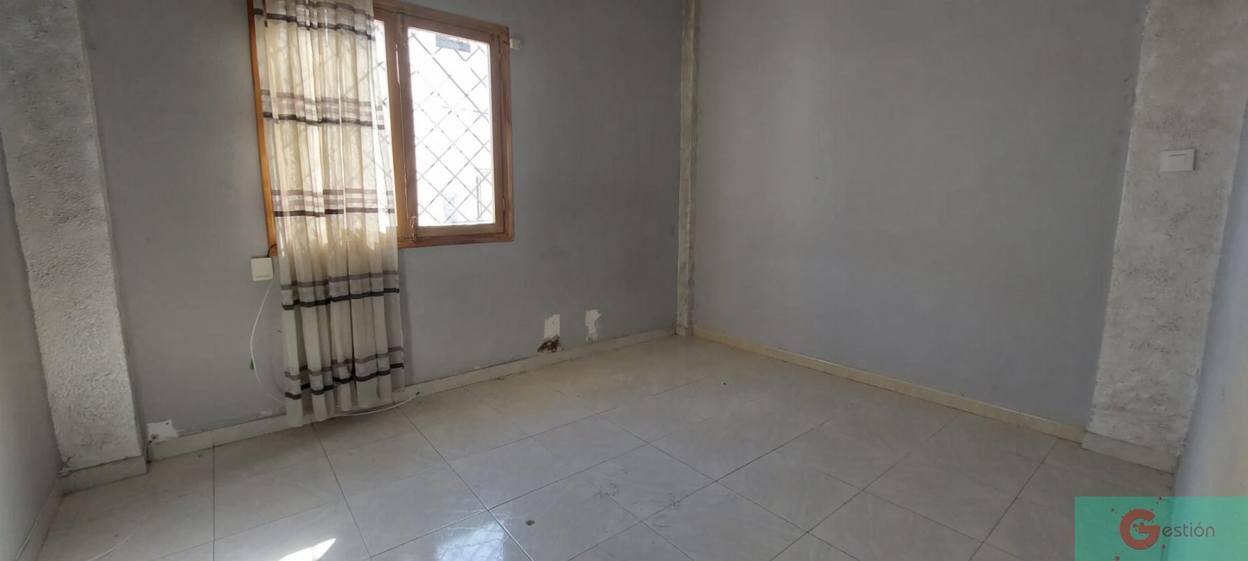 For sale of house in Salobreña