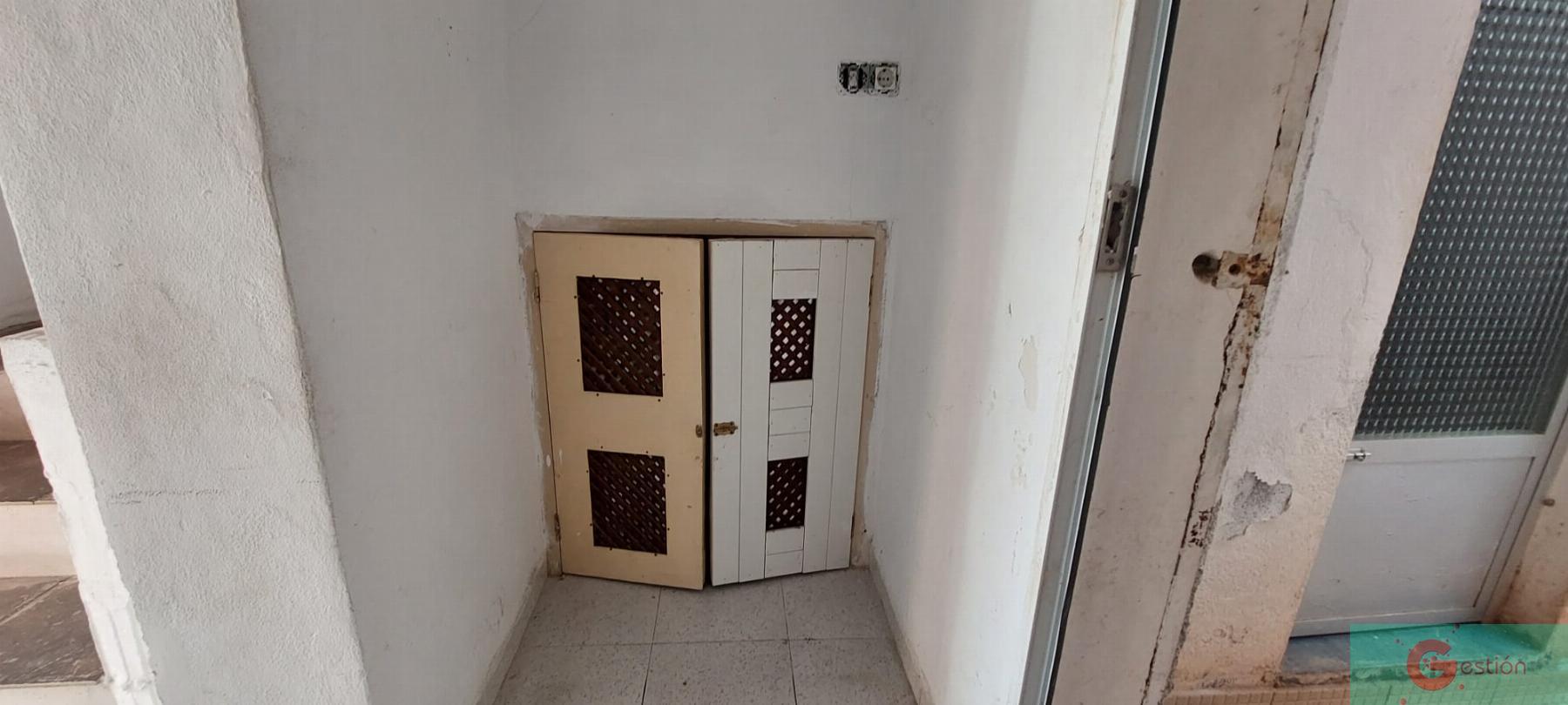 For sale of house in Salobreña