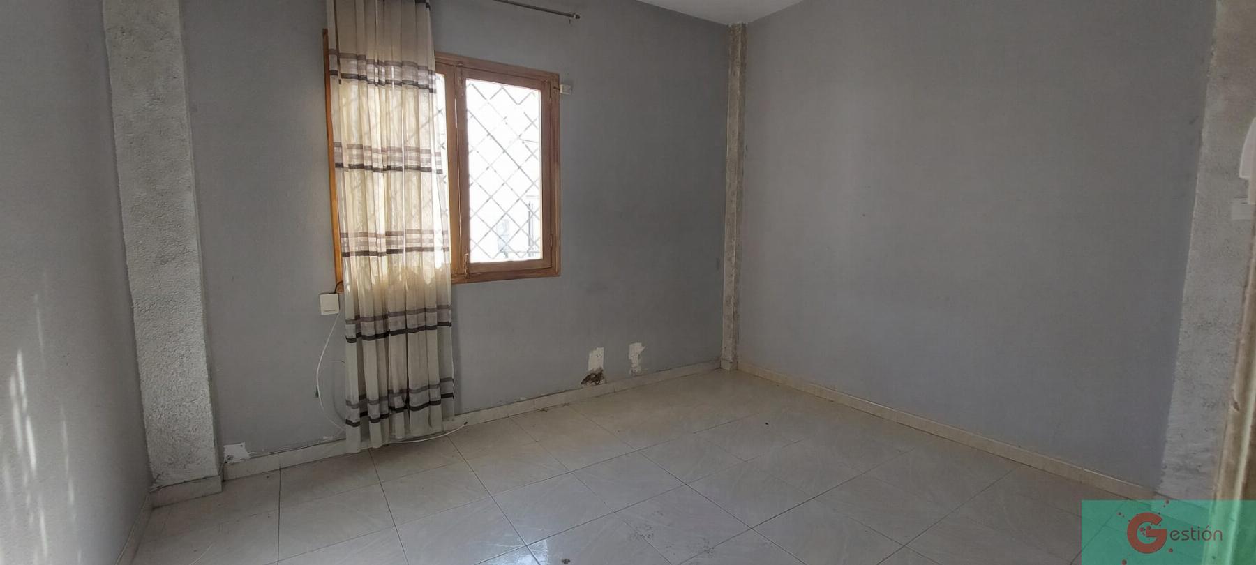 For sale of house in Salobreña