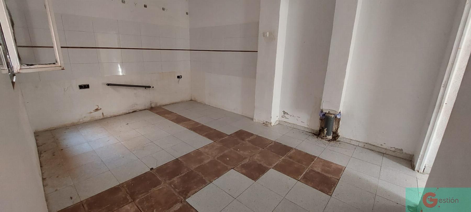 For sale of house in Salobreña