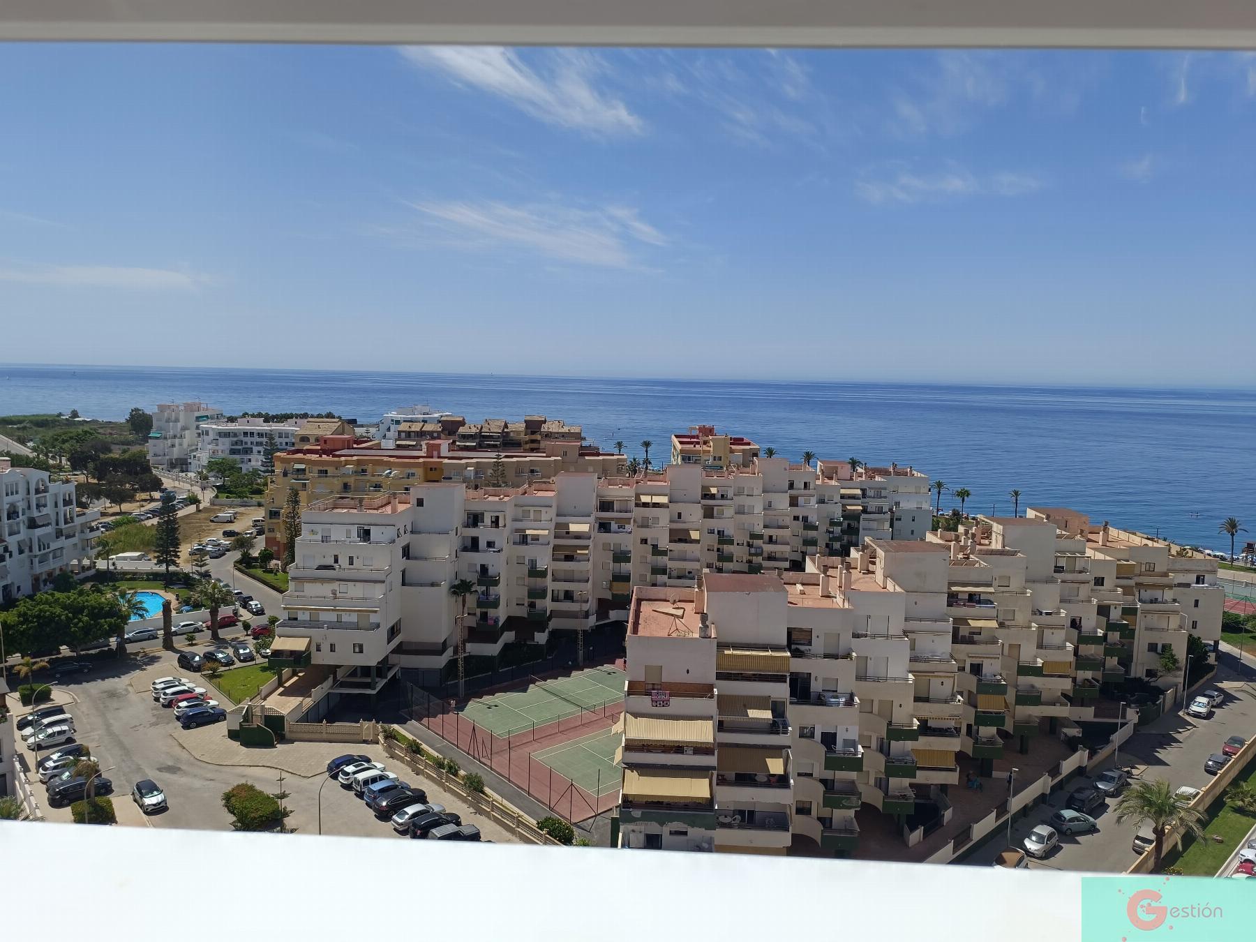 For sale of apartment in Salobreña
