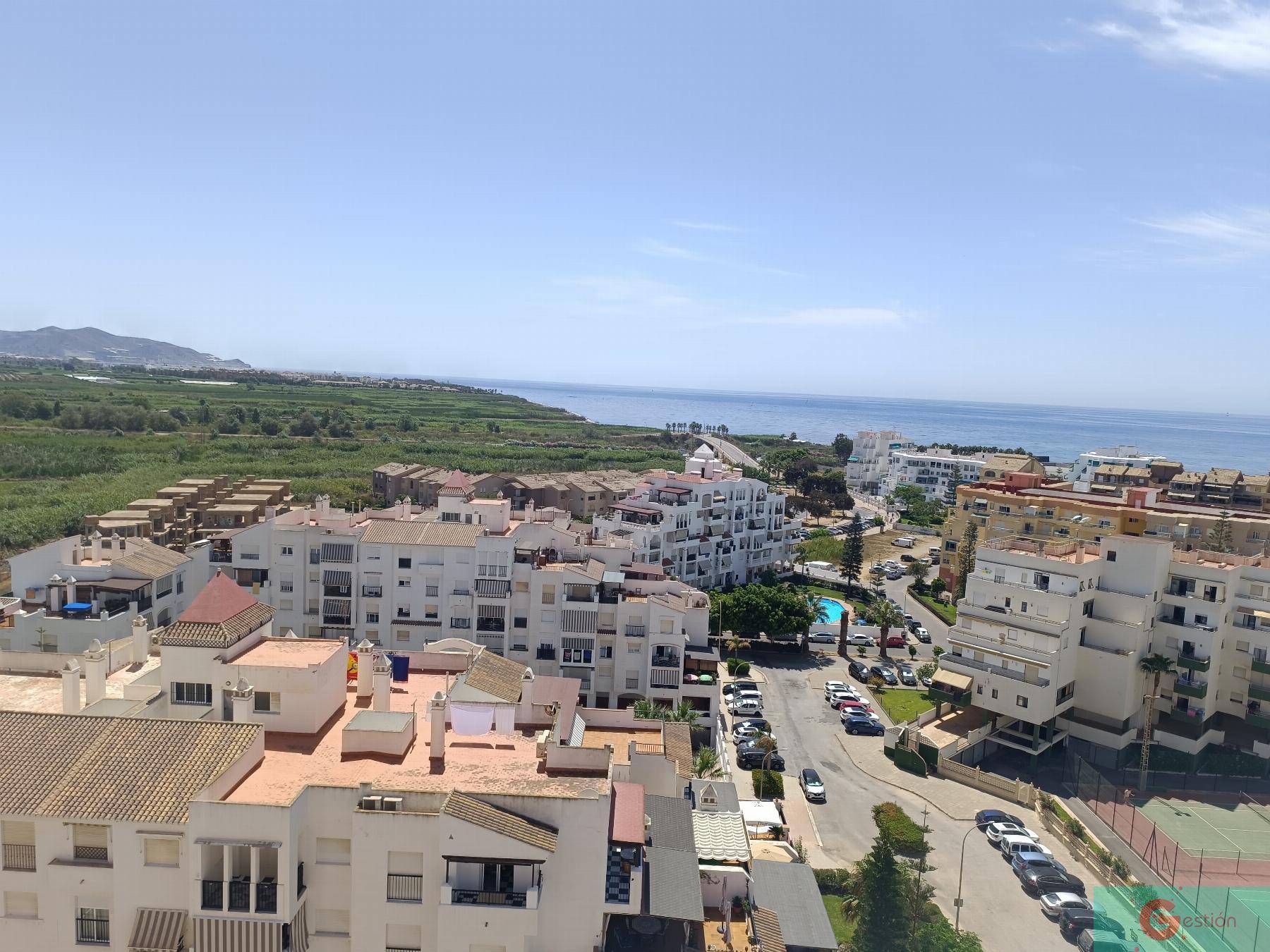 For sale of apartment in Salobreña