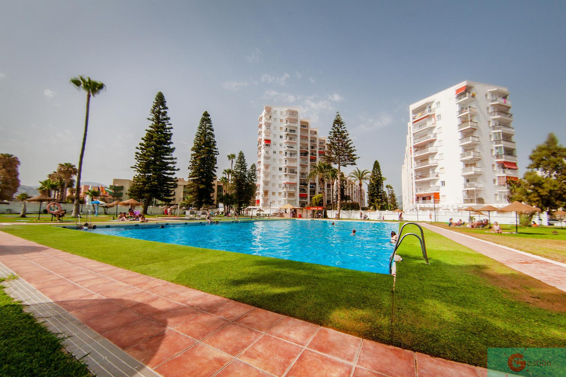 For sale of apartment in Salobreña