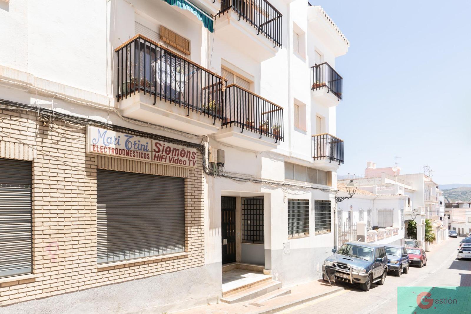 For sale of flat in Salobreña
