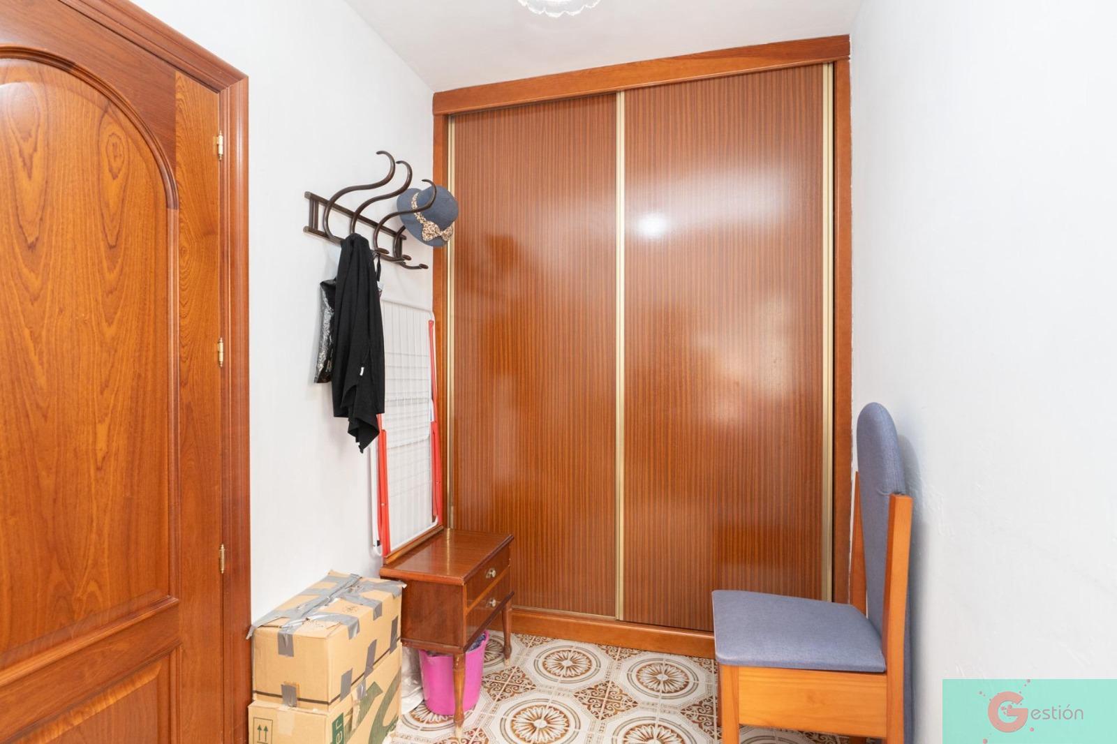 For sale of flat in Salobreña