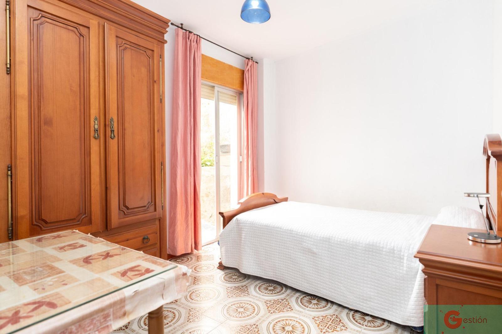 For sale of flat in Salobreña