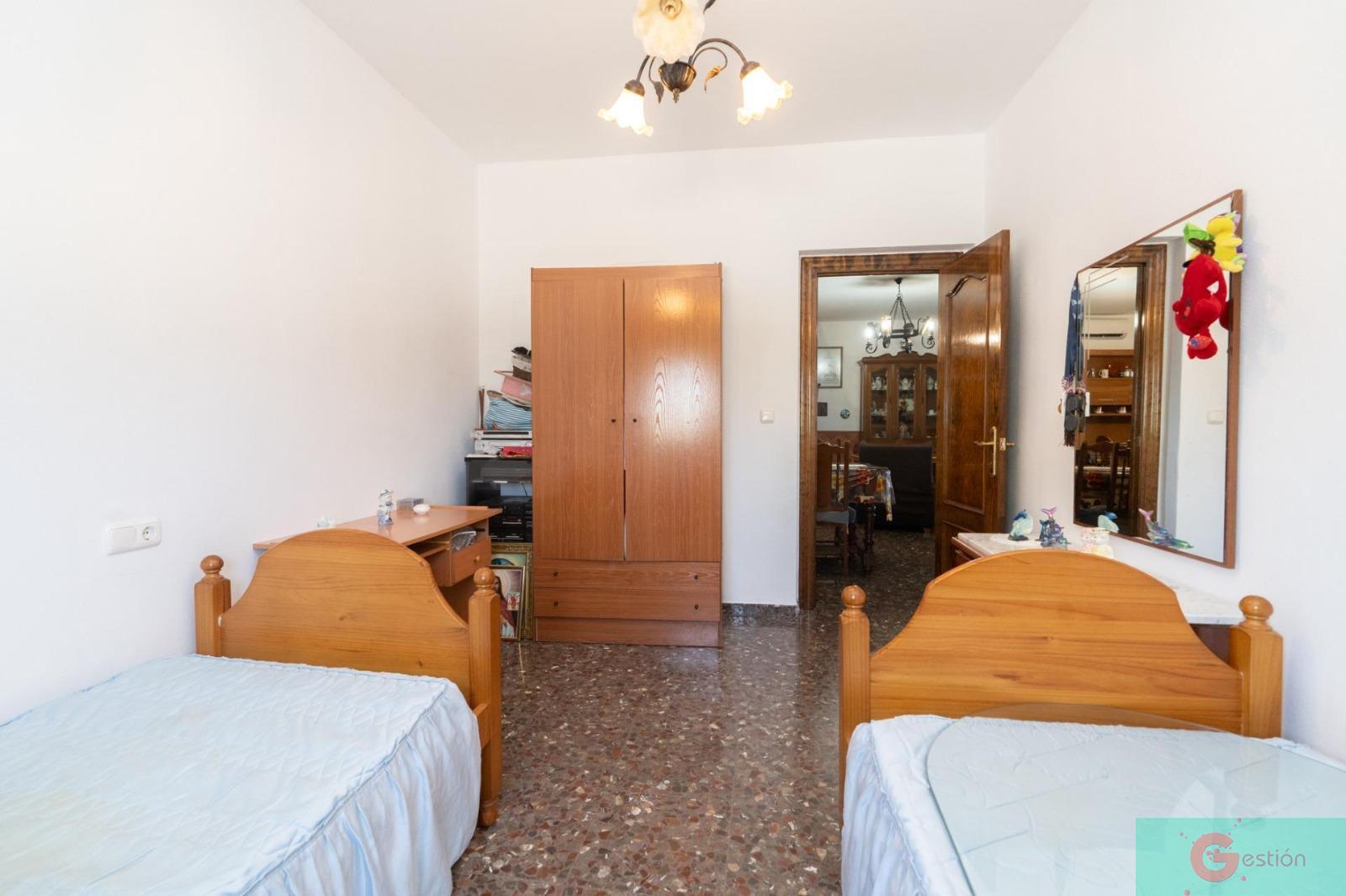 For sale of flat in Motril