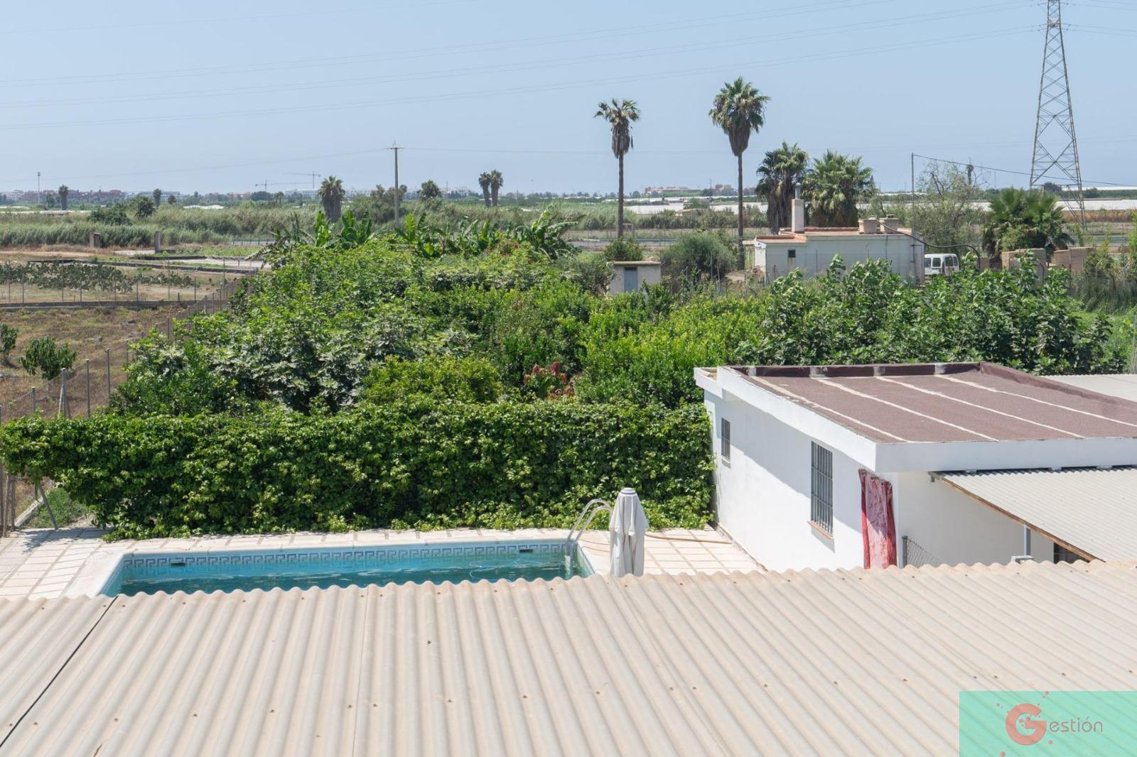 For sale of flat in Motril