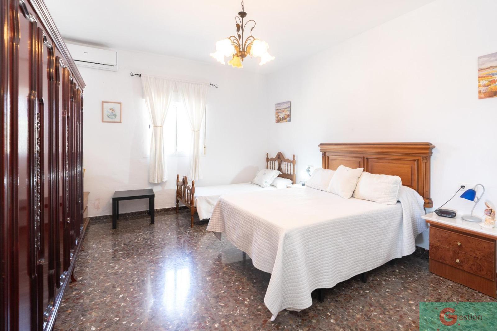 For sale of flat in Motril