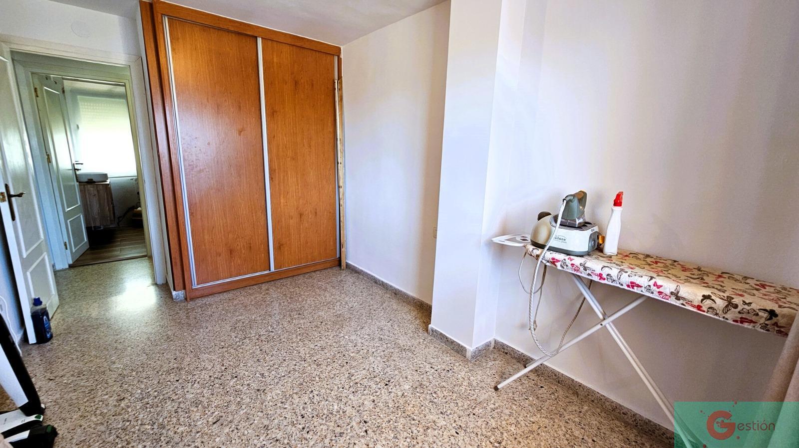 For sale of flat in Salobreña