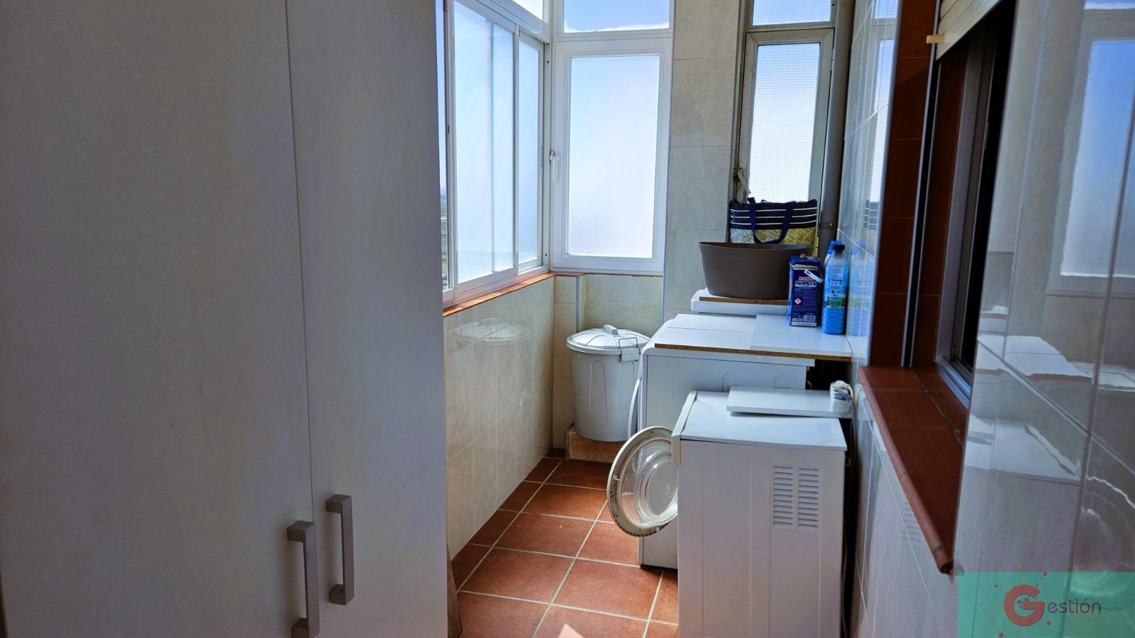 For sale of flat in Salobreña
