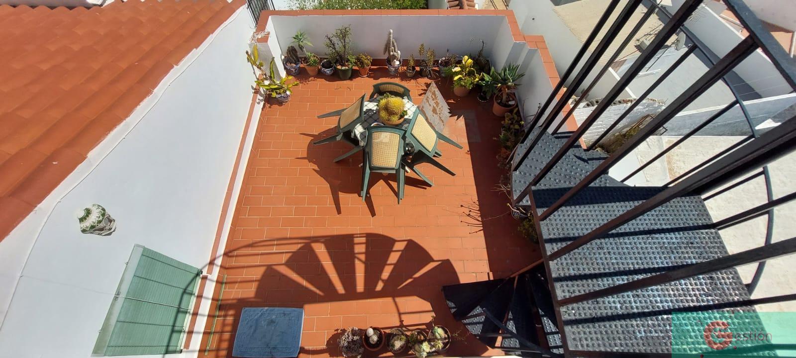 For sale of house in Salobreña