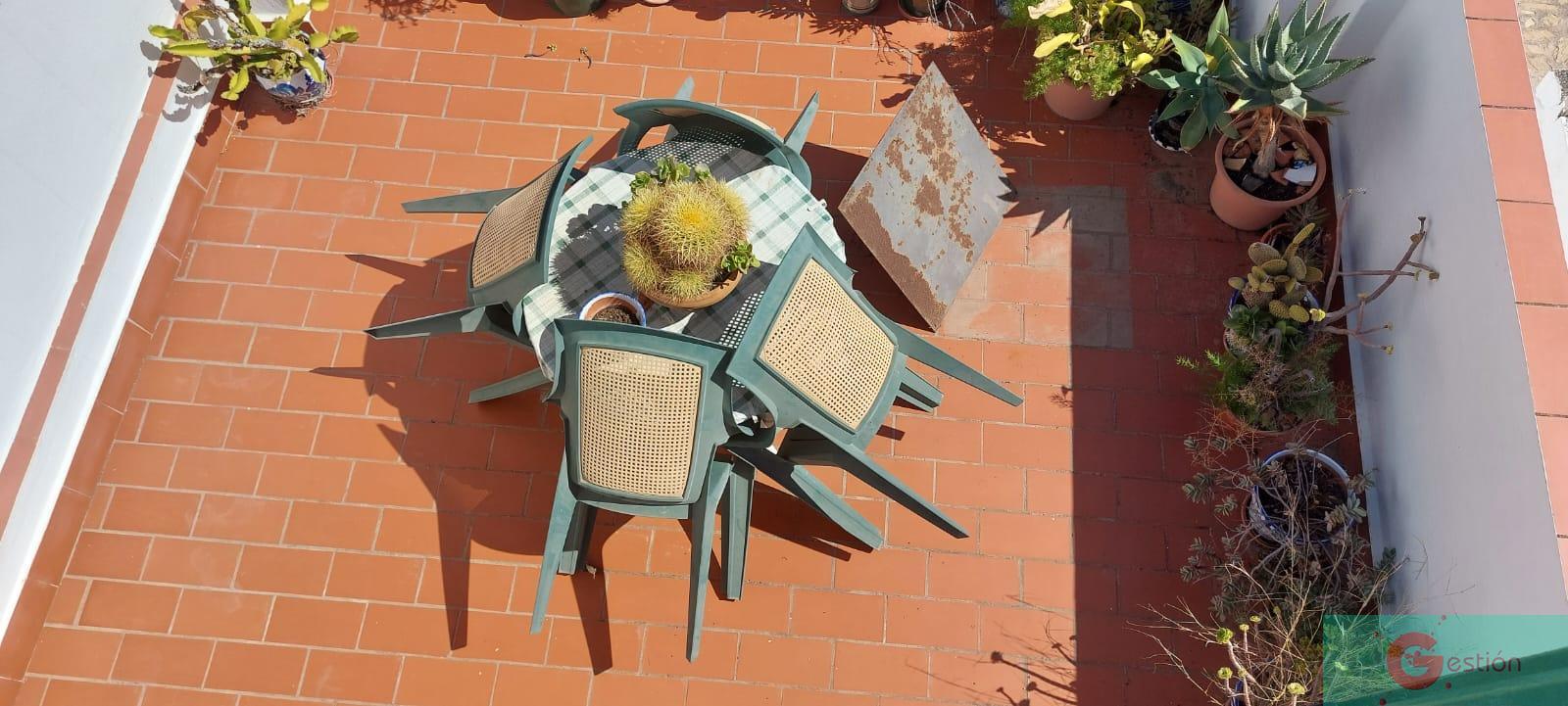 For sale of house in Salobreña