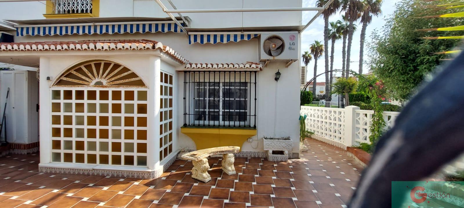 For sale of house in Salobreña