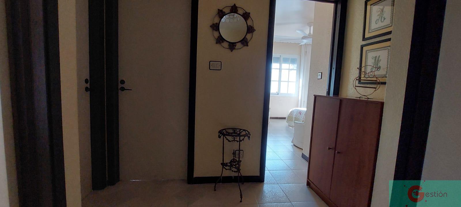 For sale of house in Salobreña