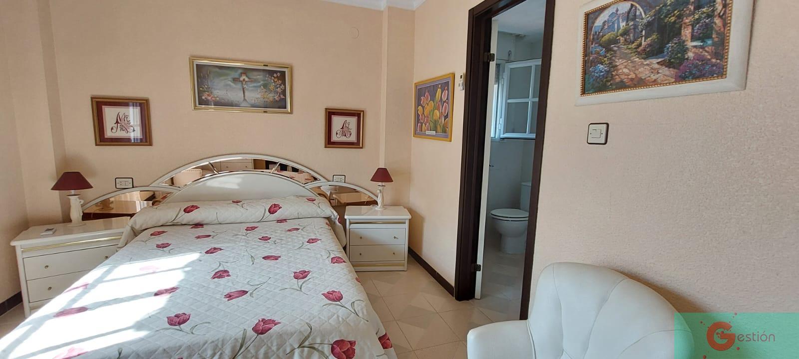 For sale of house in Salobreña