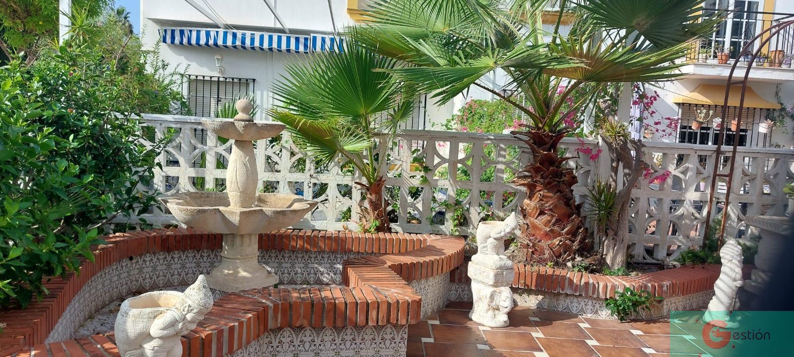 For sale of house in Salobreña