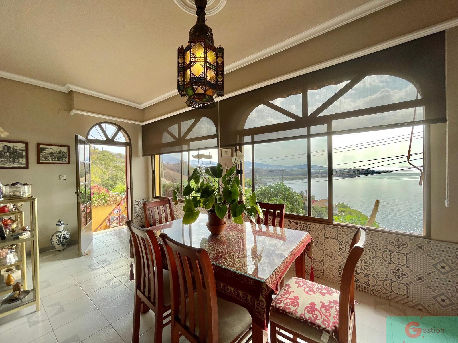 For sale of house in Salobreña