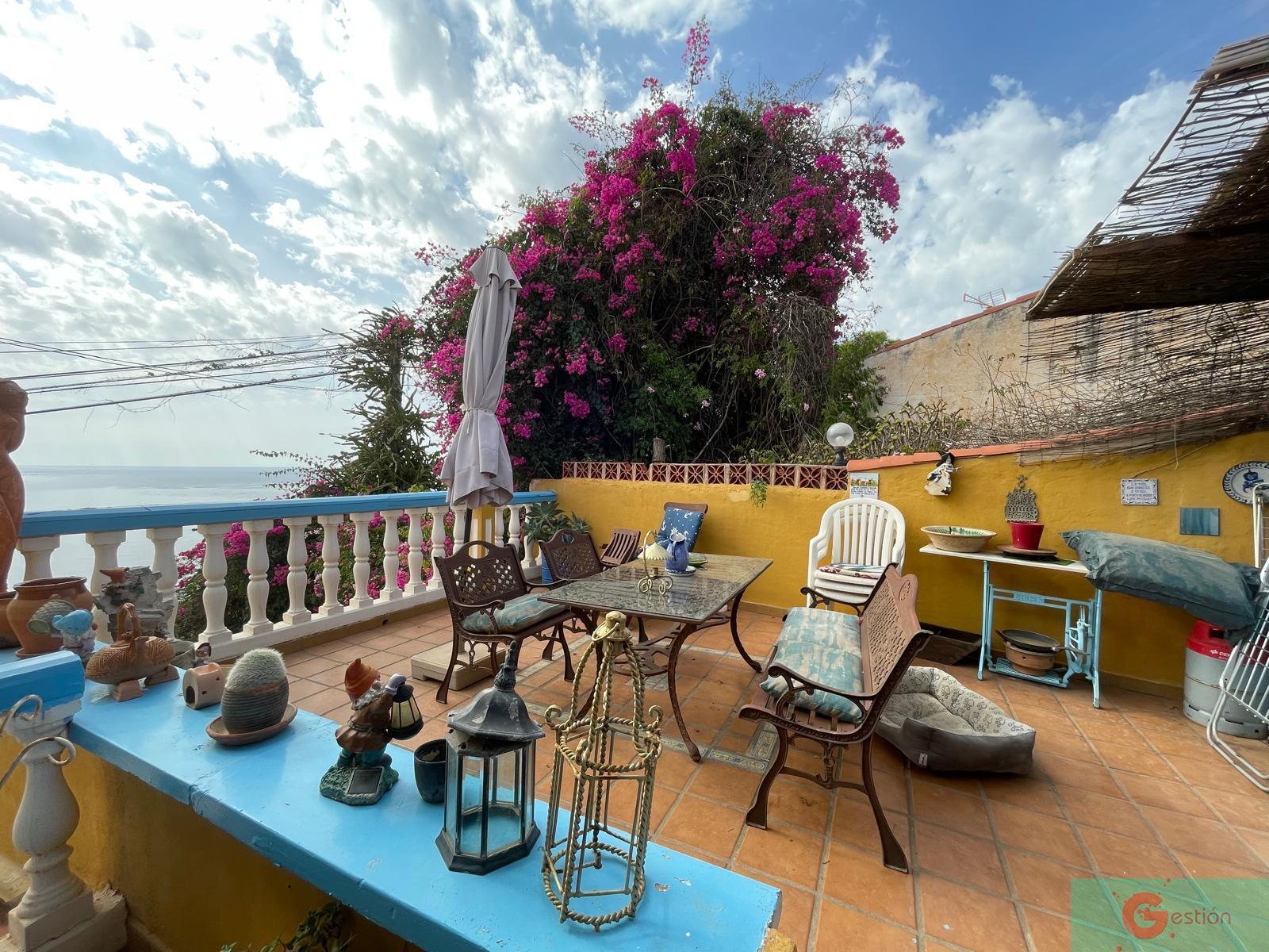 For sale of house in Salobreña